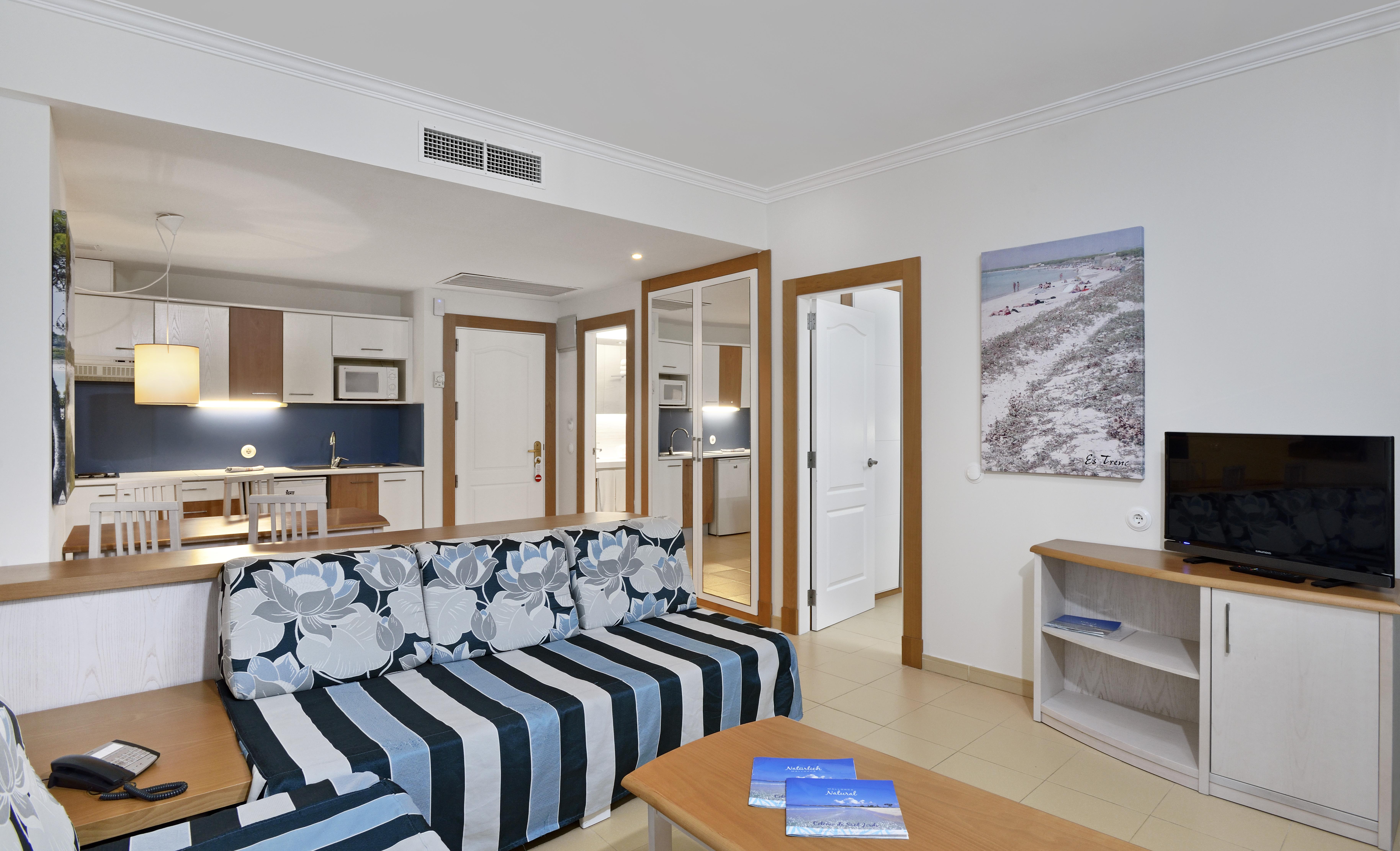 Aparthotel Isla De Cabrera 콜로니아 산트 호르디 외부 사진