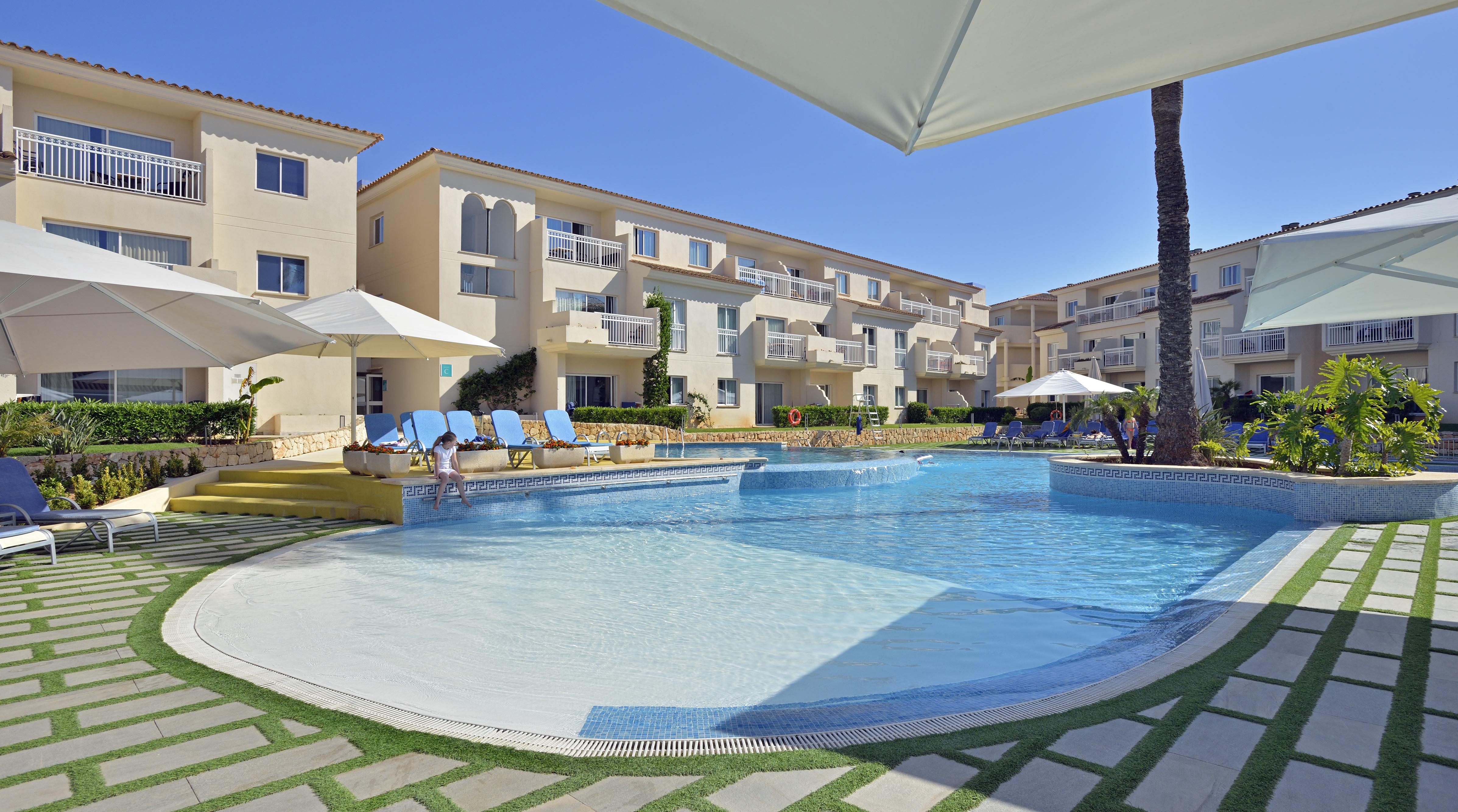 Aparthotel Isla De Cabrera 콜로니아 산트 호르디 외부 사진
