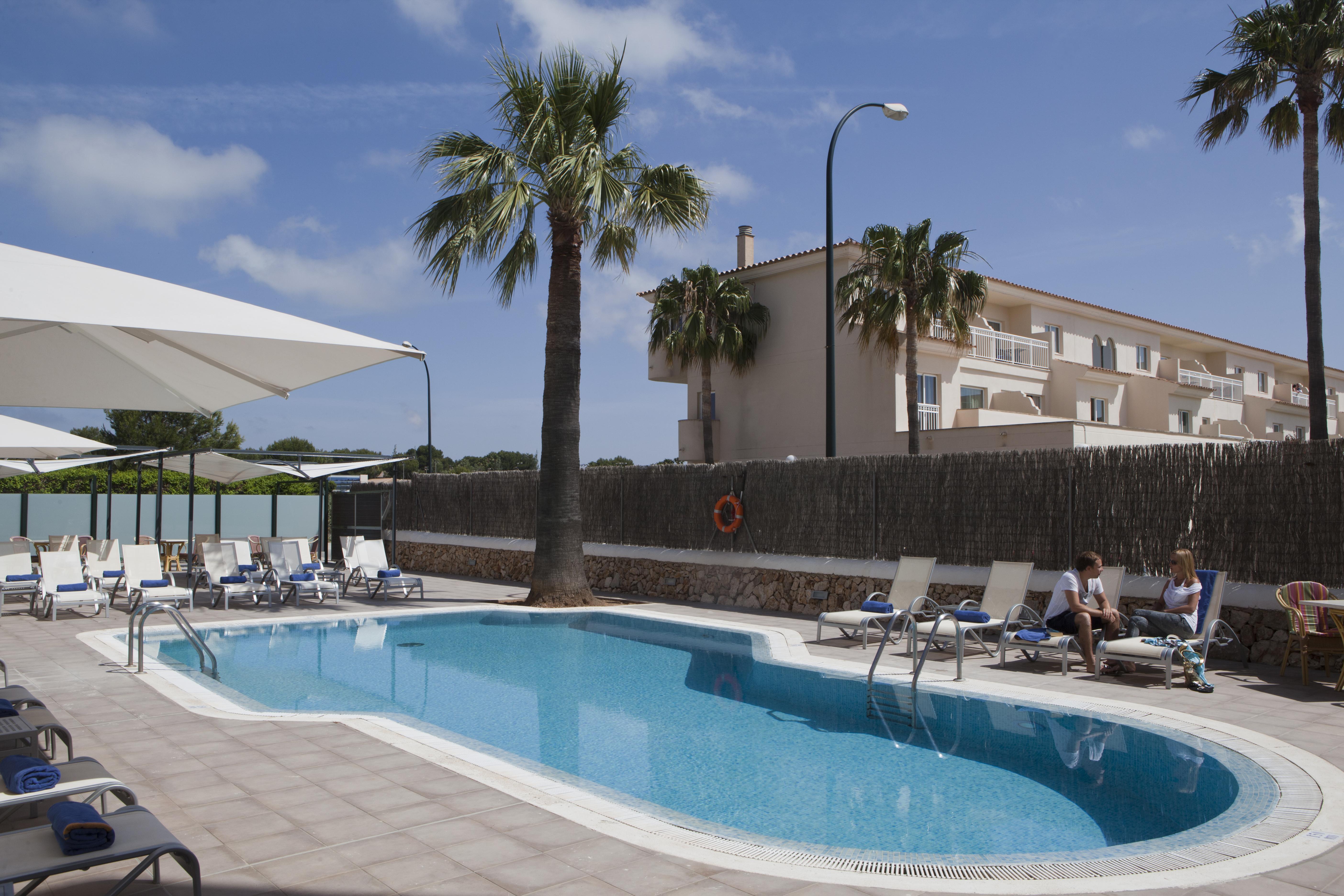 Aparthotel Isla De Cabrera 콜로니아 산트 호르디 외부 사진